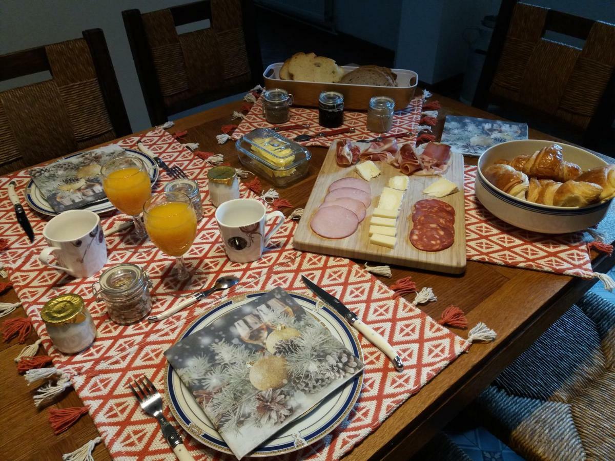 La Boussieroise Bed & Breakfast Boussieres-en-Cambresis ภายนอก รูปภาพ